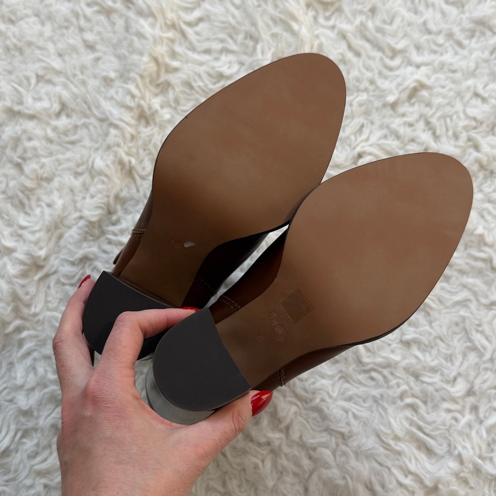 Coach Saddle Brown Jackson Bootie Boots Pull On Cognac Brown Size-8 - Picture 4 of 5